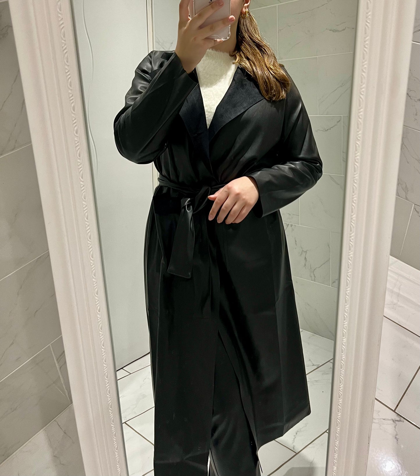 Longue veste en faux cuir