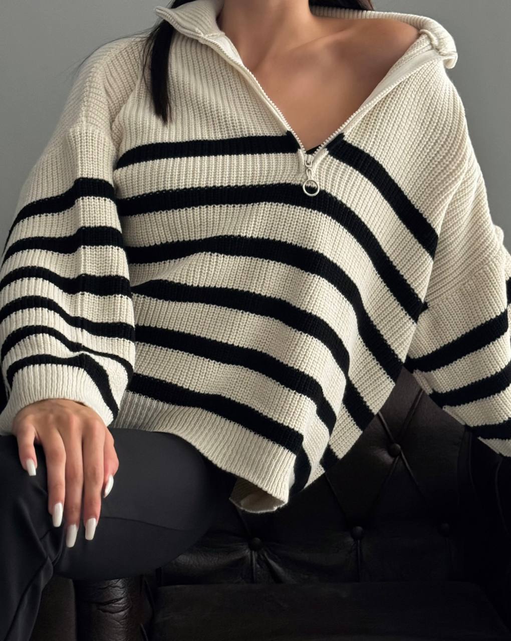 Pull décontracté à col zippé et rayures